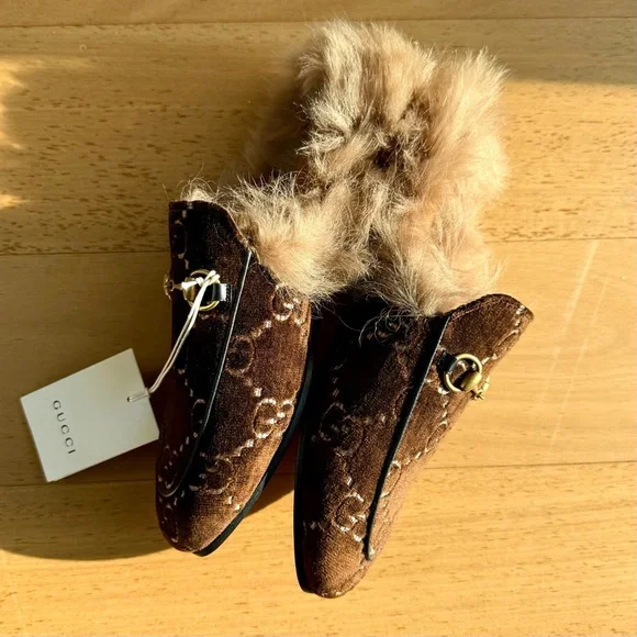 Gucci Brown Loafers with Fur Trim - Picture 2 of 4